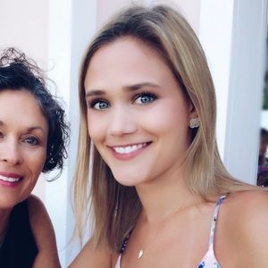 Meet your Posher, Meredith